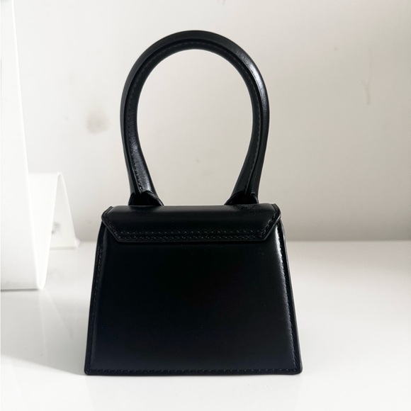 JACQUEMUS
Black 'Le Chiquito' Clutch - Picture 2 of 7